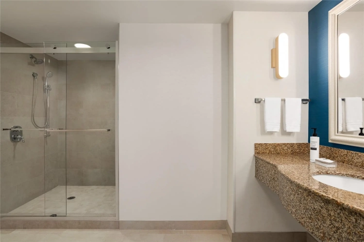 1 Bedroom Double Suite