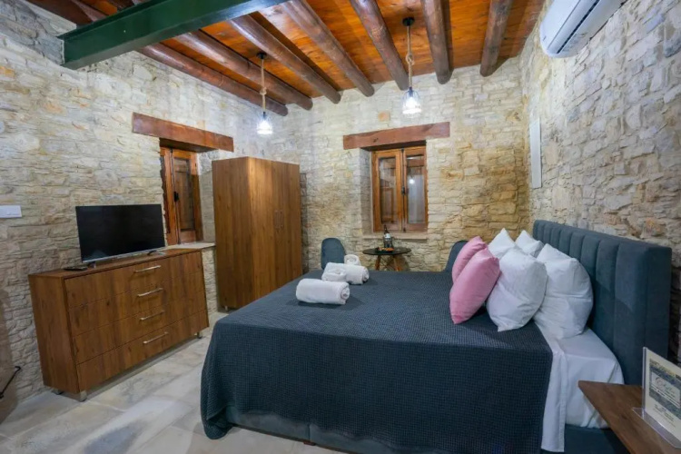 Eidyllio Luxury Suites Omodos
