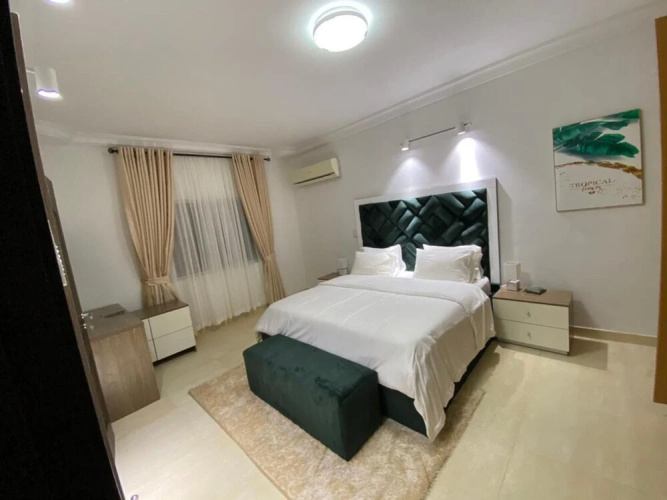 Charming and Spacious 3 Bed in Lekki Phase1