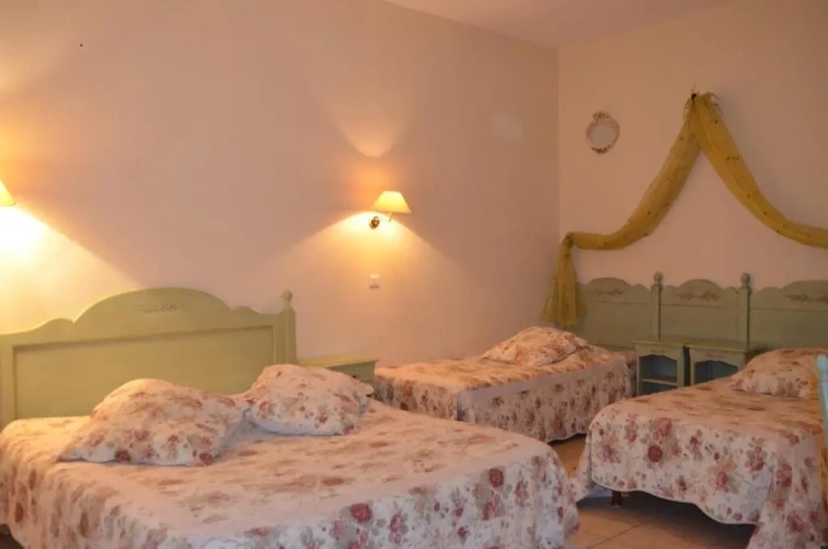 Standard Family room