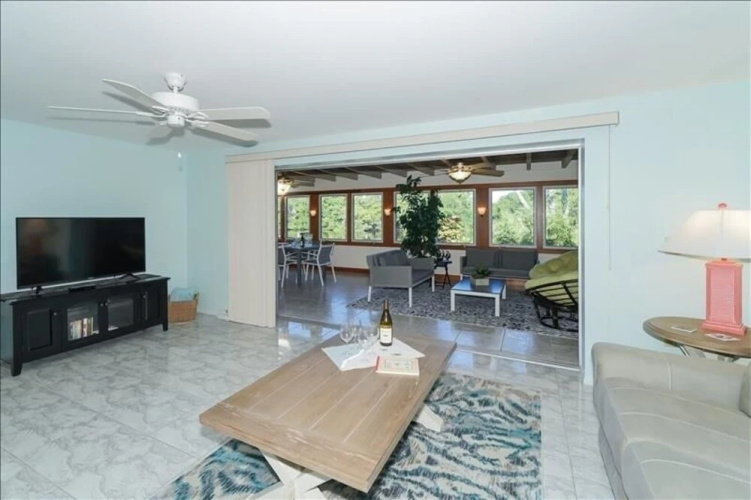 Beach N Lake - 3 Br Home
