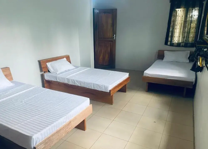 Mtoni  Home  Stay