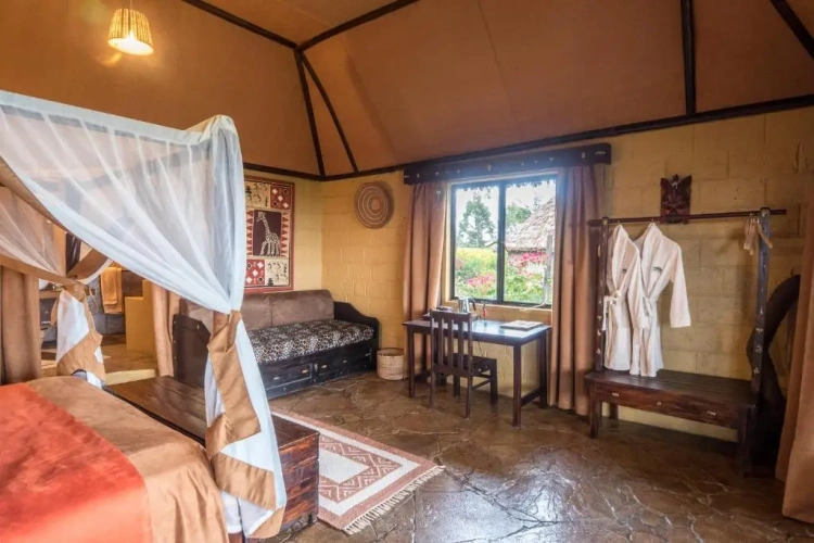 Standard Family room with garden view