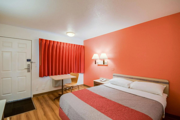 Motel 6 Bellingham, WA