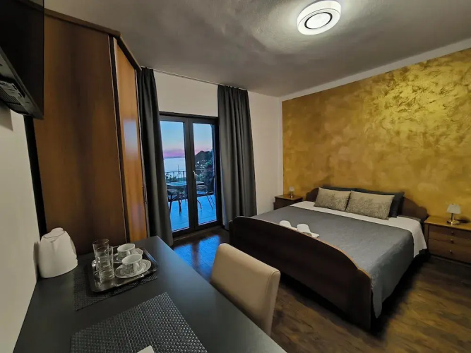 Rooms and Apartment Matika