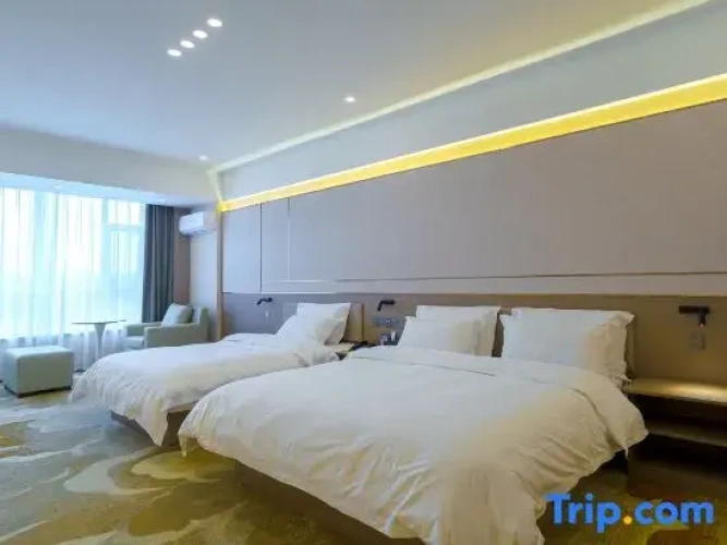Standard Twin Family room