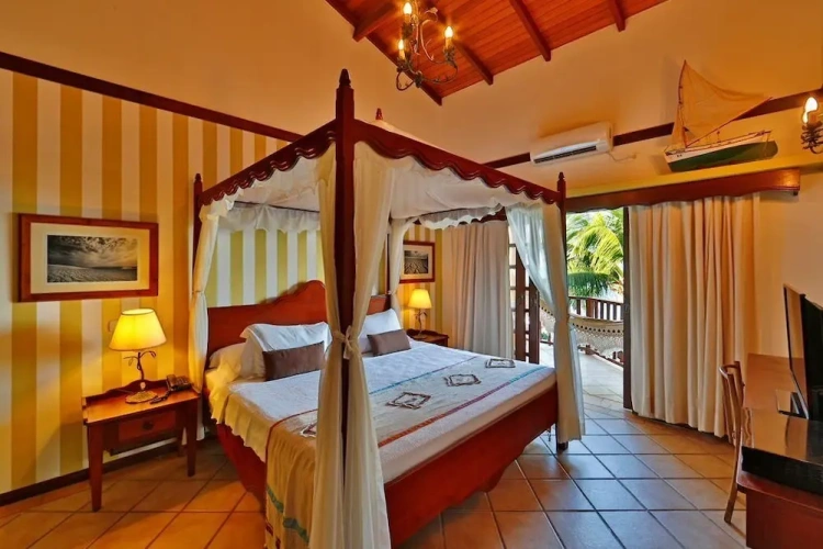 Superior Double room with balcony and with sea view