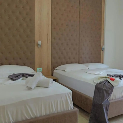 Esmerald Hotel