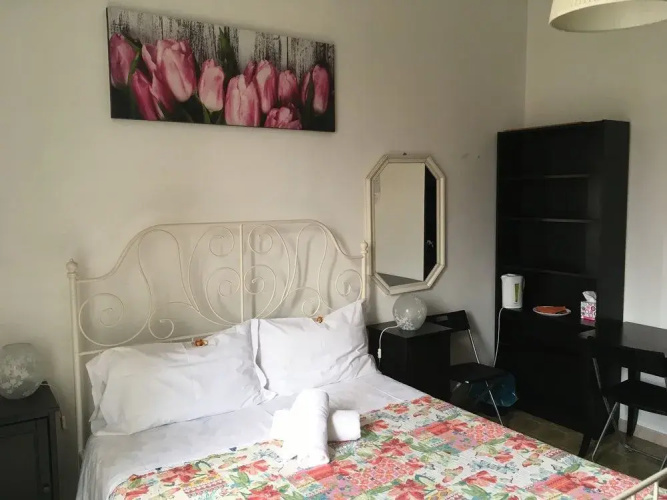 Giuly GuestHouse