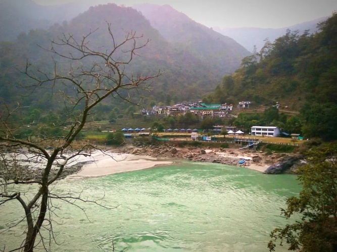 VNA Resort