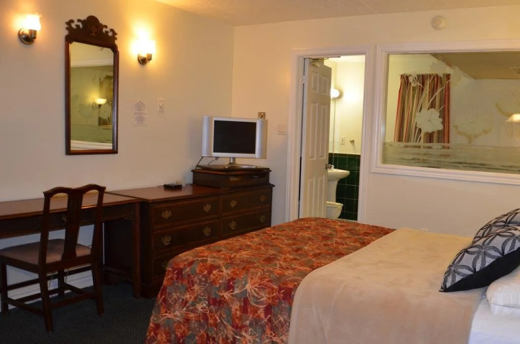 Grand Motel