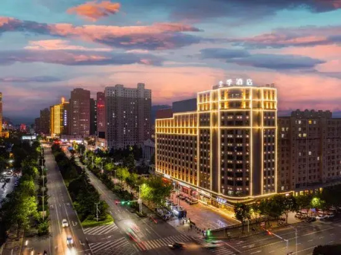 JI Hotel (Lingbao Hangu Road)