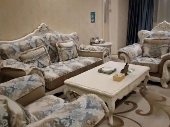Nujiang Holiday Hotel