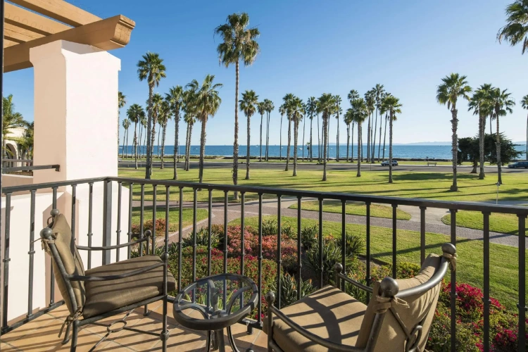 1 Bedroom Double Suite with ocean view