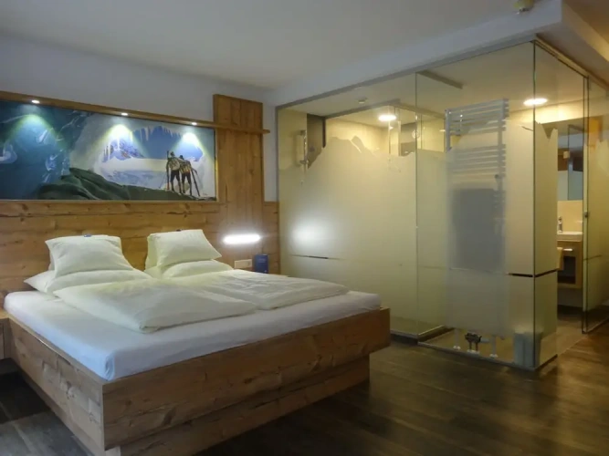 Superior Double room with balcony