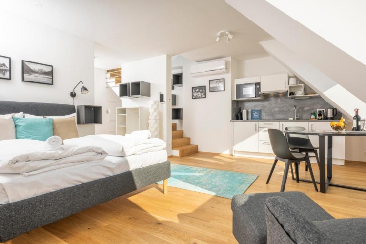 1 Bedroom Apartment