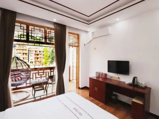 Fengchengjiangjingkezhan