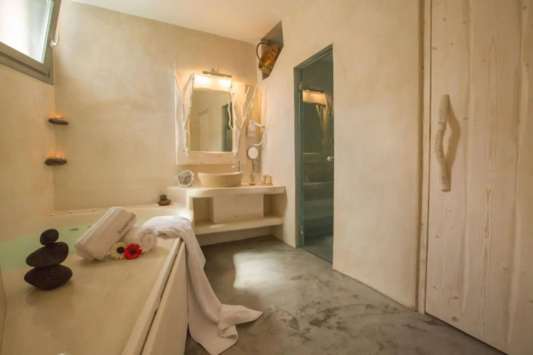 Love Nest villa