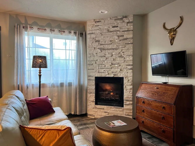 The Starry Night Inn