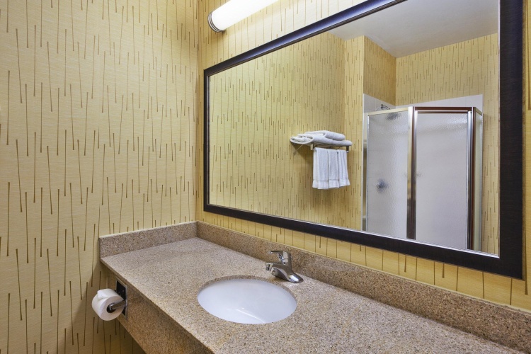 1 Bedroom Double Suite