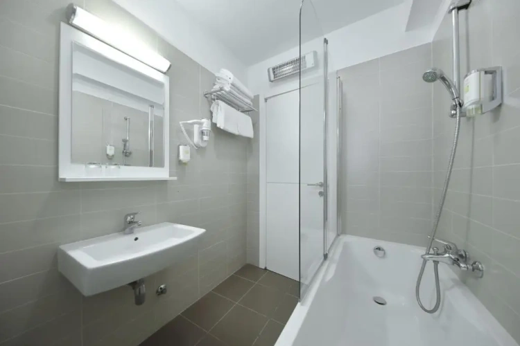 2 Bedrooms Standard Apartment