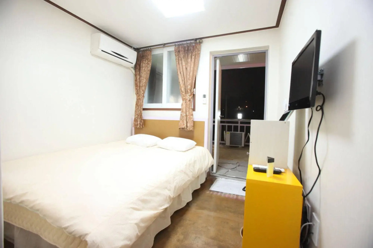 Kukje Myeongdong House
