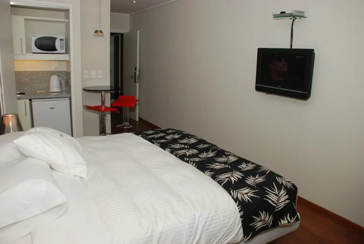 Deluxe Triple room with garden view