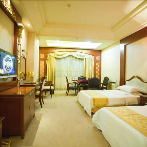 Emp-court Hotel