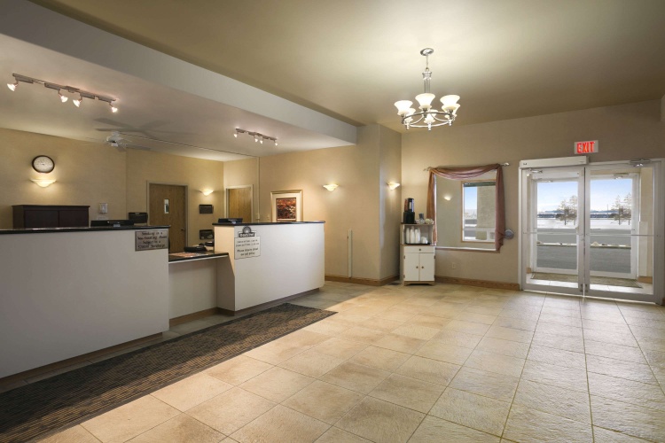 Days Inn By Wyndham Moose Jaw photo 10