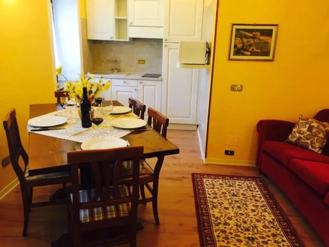 2 Bedrooms Apartment