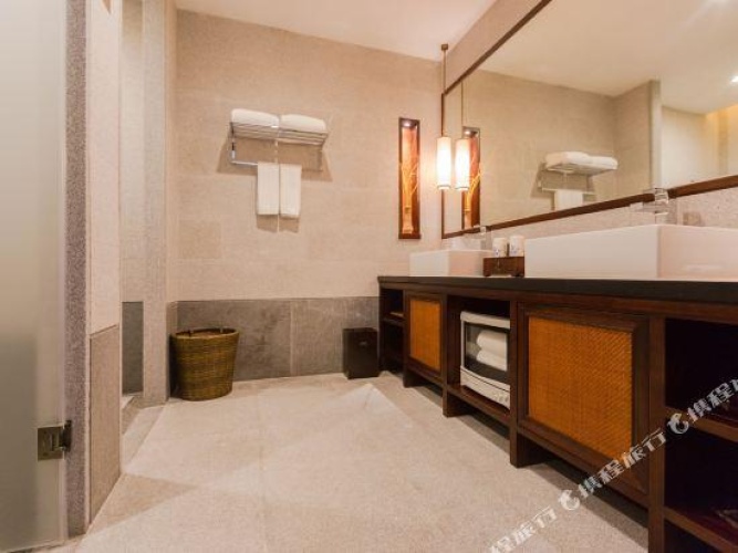 Premier Suite