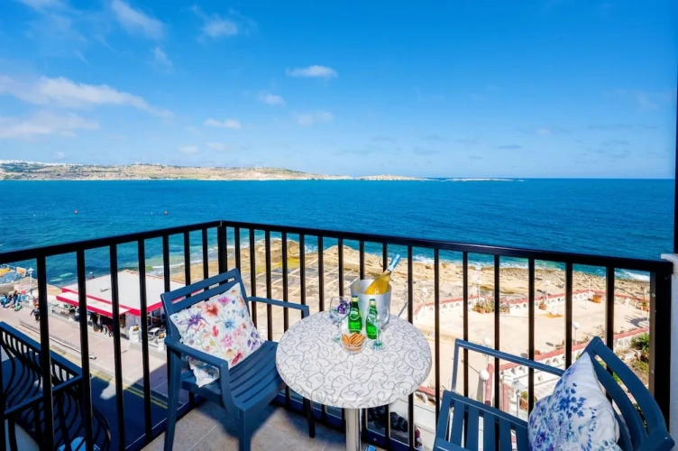 Standard Apartment with balcony