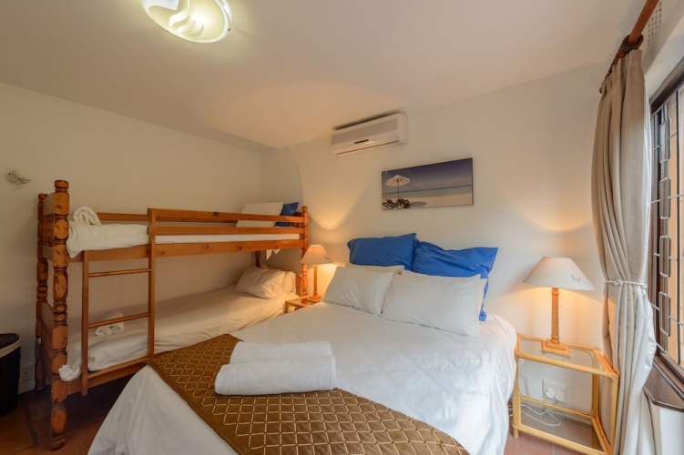 3 Bedrooms Classic Villa