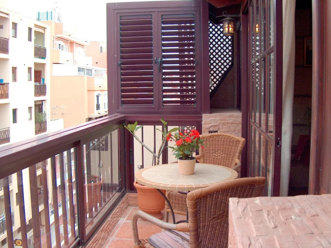 Sun And Terrace Apartment