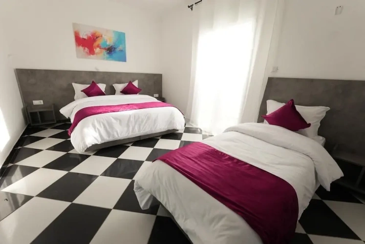 Standard Triple room