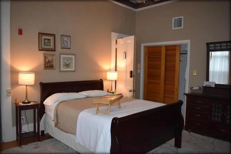 Double Suite