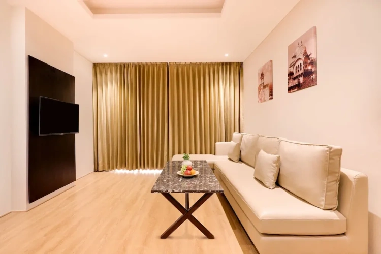 Standard Suite