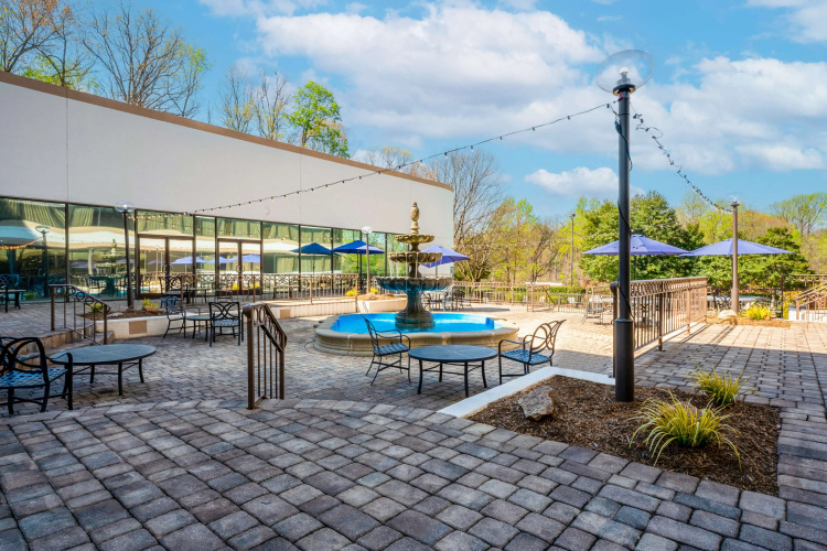 DoubleTree by Hilton South Charlotte Tyvola photo 30