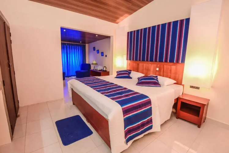The Iris Villa