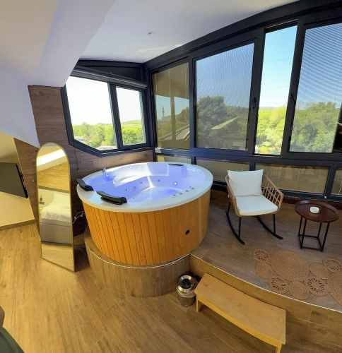 Luxury Suite