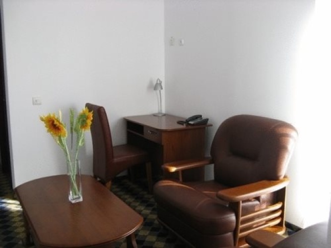 Plus Hotel