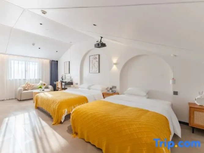 Standard Twin Family room