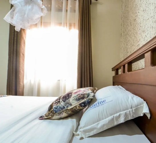 Shrine Comfort Inn