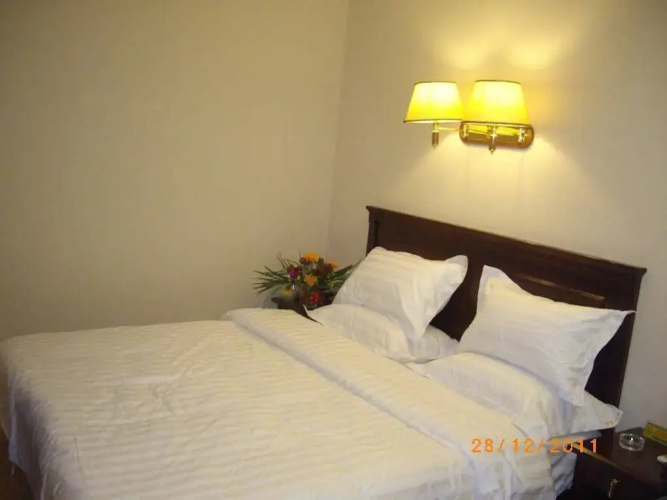 Chaoxin Shenglin Holiday Hotel
