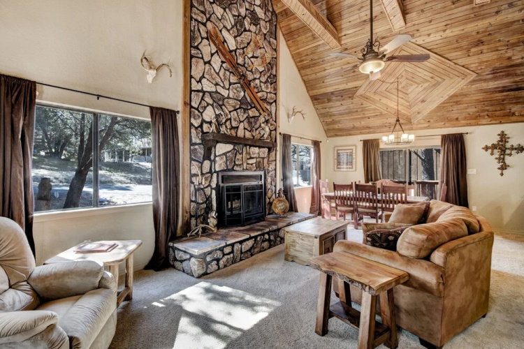 414Elkmountainmtncb Elk Mountain House