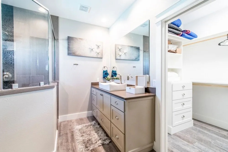 436 Sea Shell House