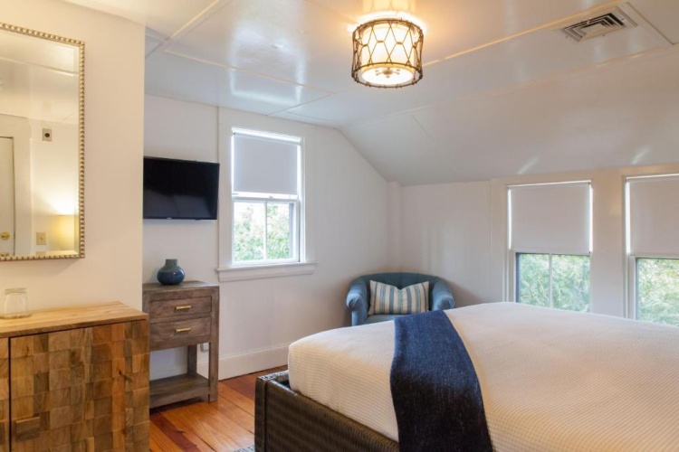 Deluxe Double Suite