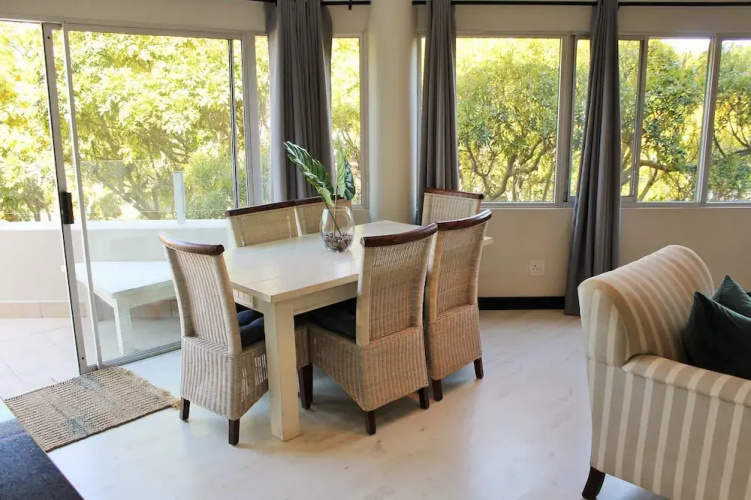 Lagoon Terrace 14