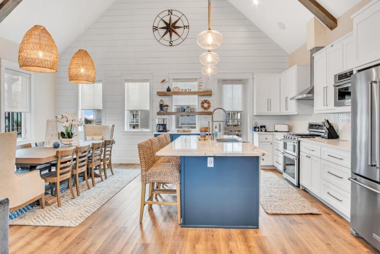 4 Bedrooms Cottage