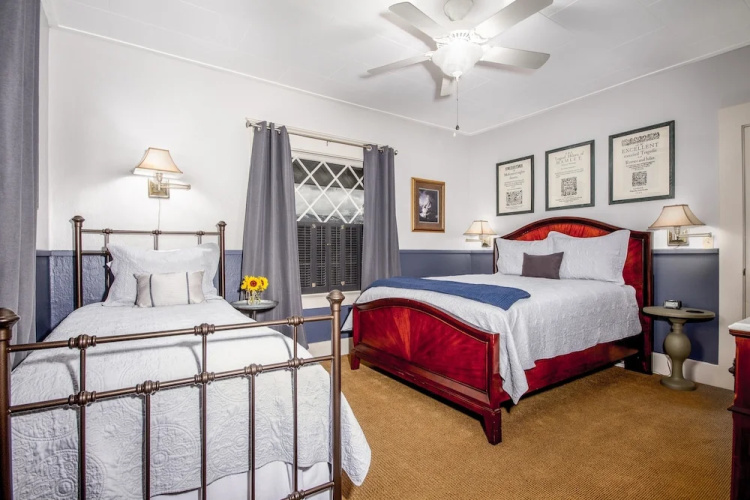 Oak Hill Bed & Breakfast